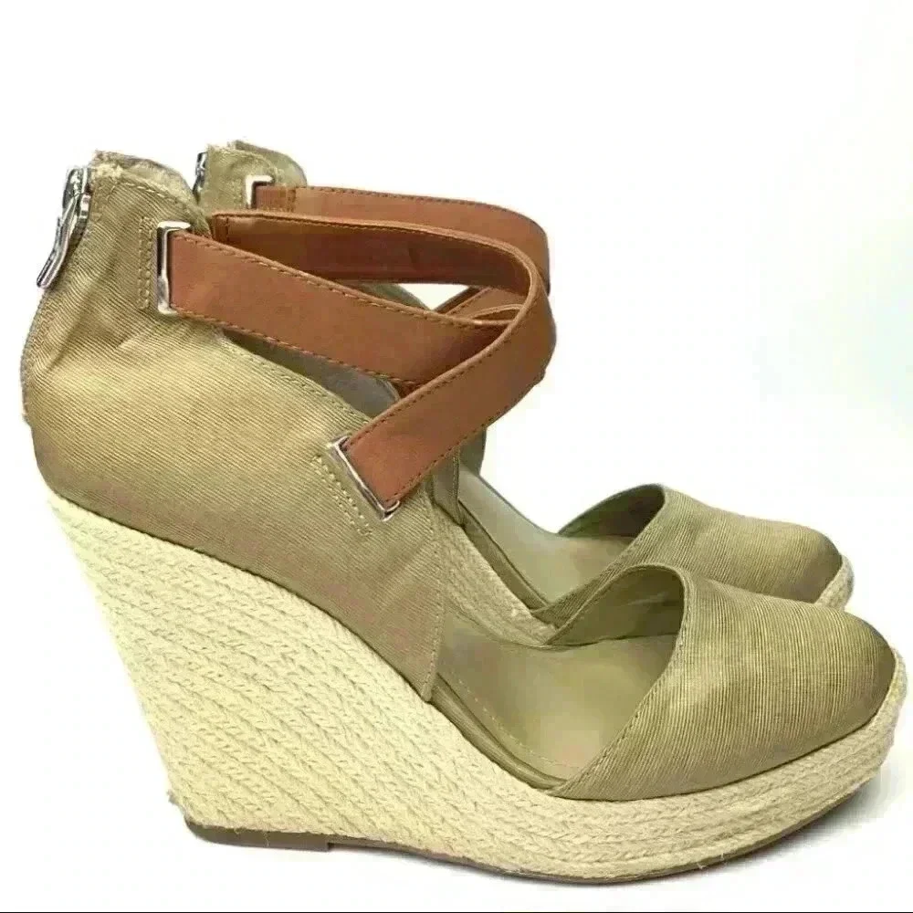 Bcbgeneration platform wedge 9.5 39.5 Espadrilles